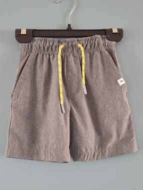 Tommy Bahama Shorts Gray & Yellow Boys (XS, 4)